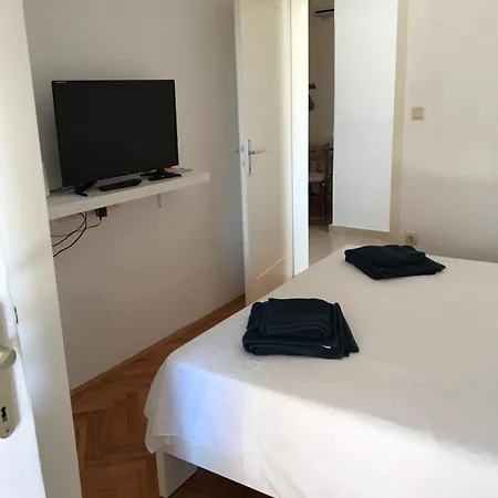 Lenesta